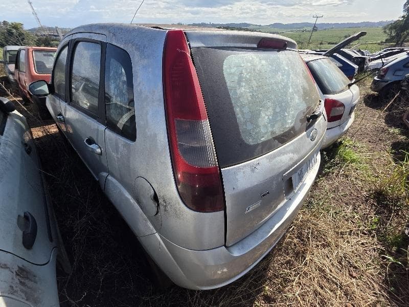 Ford Fiesta 2003 — foto 5