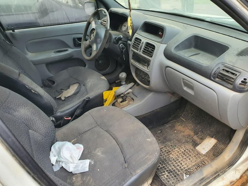 Renault Renault/clio AUT 1.0 H 2006 — foto 14