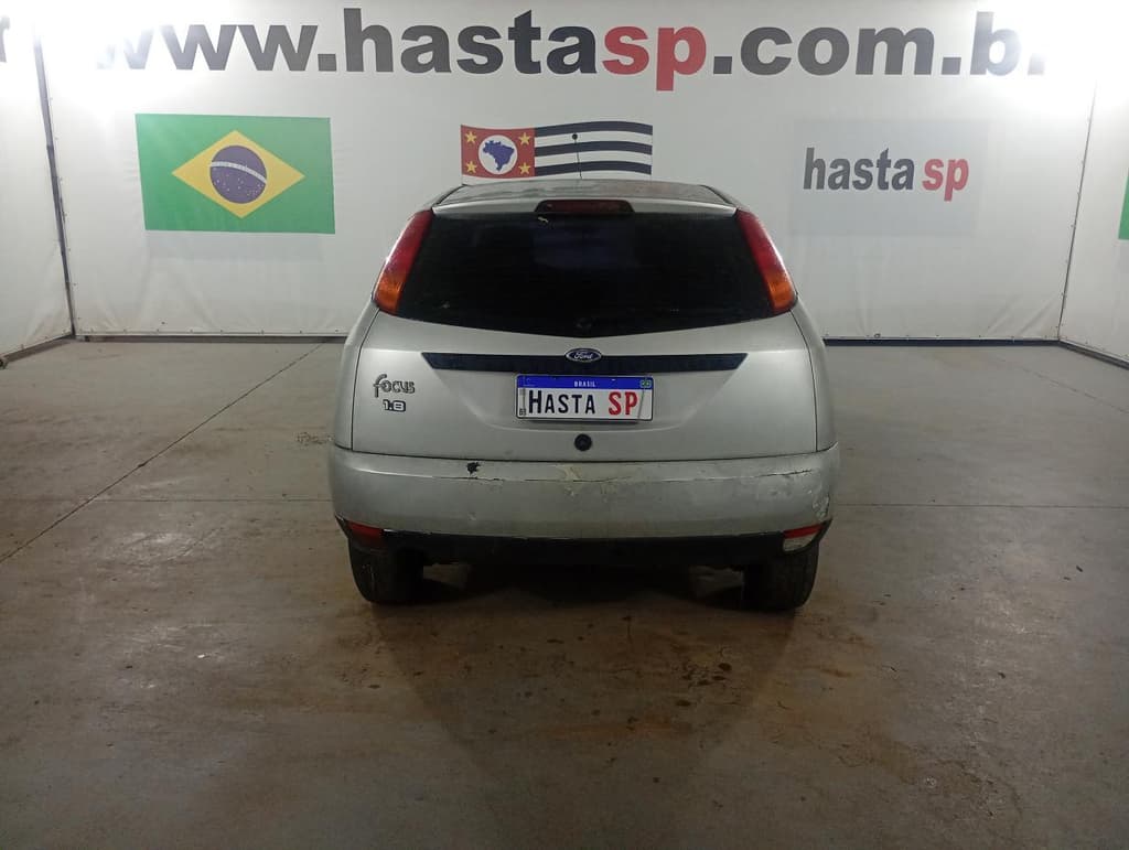 Ford Focus 1.8l HA 2003 — foto 4