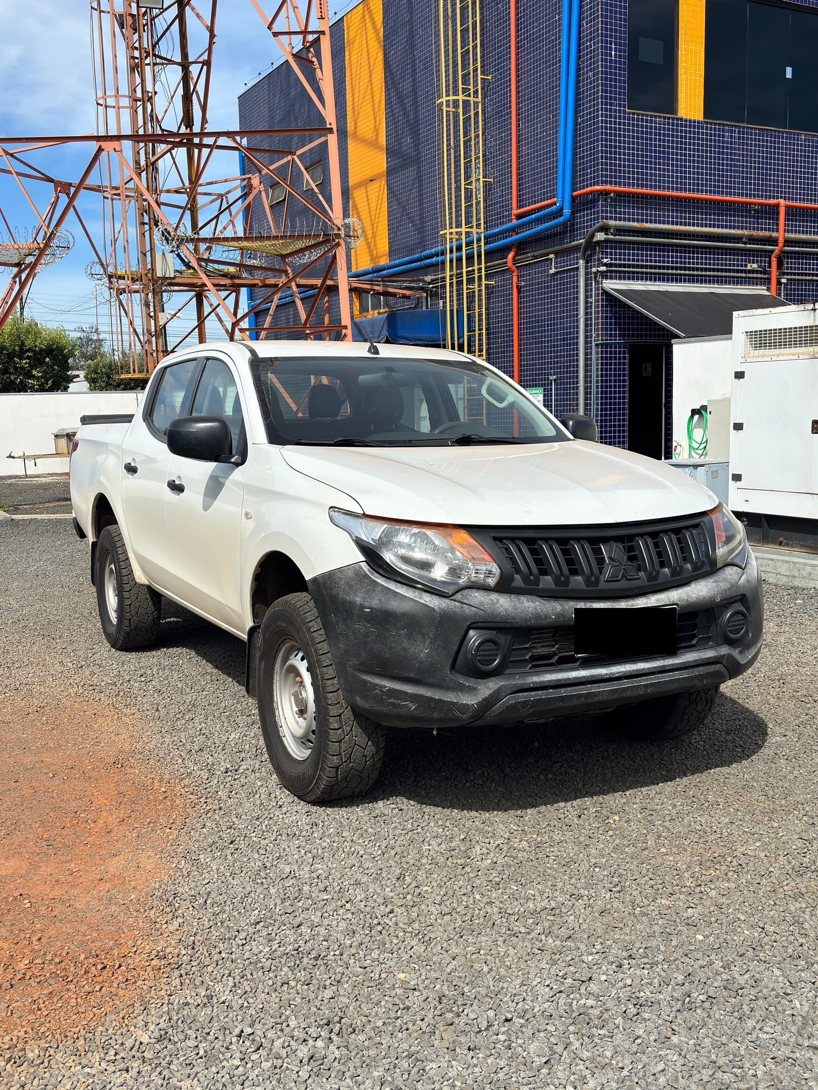 Mitsubishi L200 2020 — foto 8