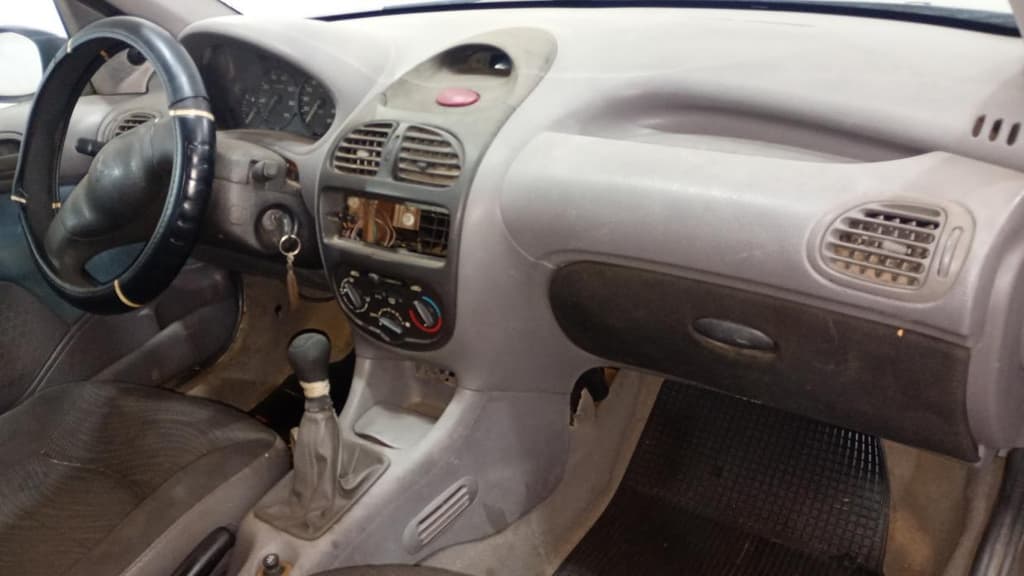 Peugeot 206 Soleil 2001 — foto 6
