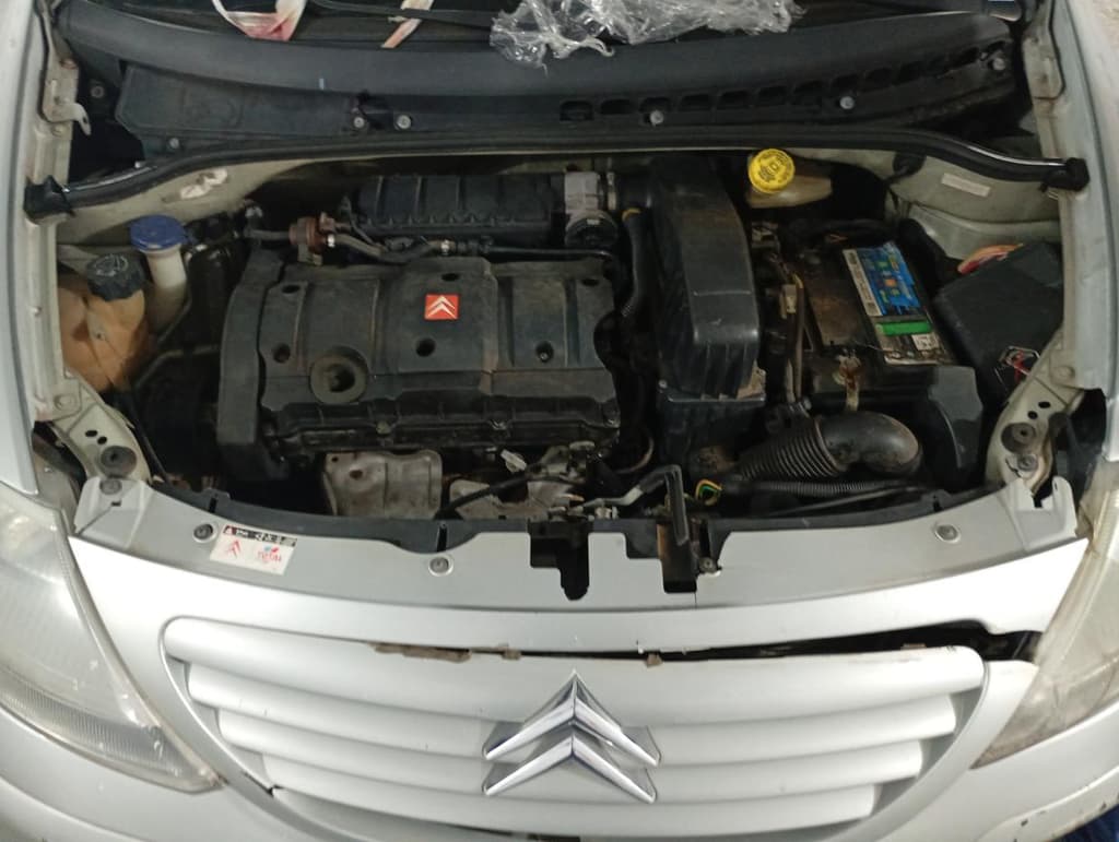 Citroën C3 GLX 16 16 2004 — foto 2