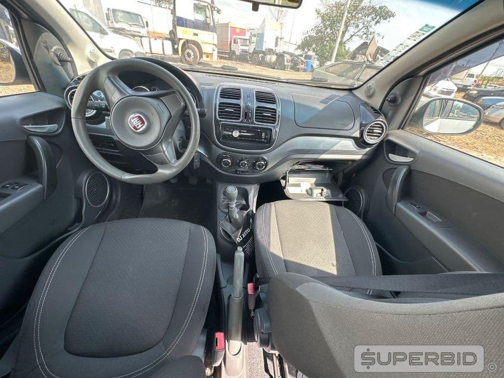Fiat Siena Attractiv 1.4 2016 — foto 12