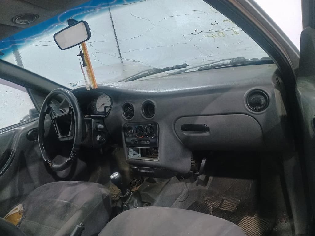 Chevrolet Celta 2001 — foto 5
