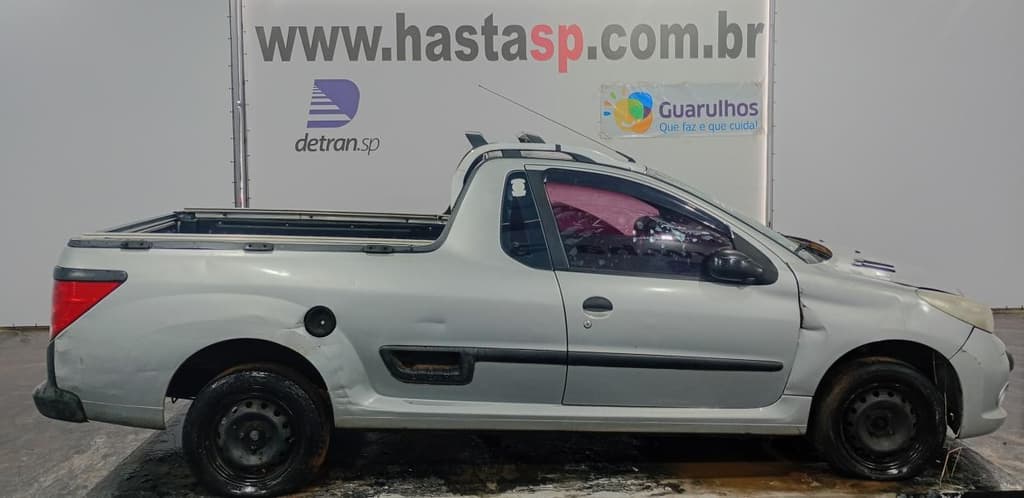 Peugeot Hoggar XR 2011, prata
