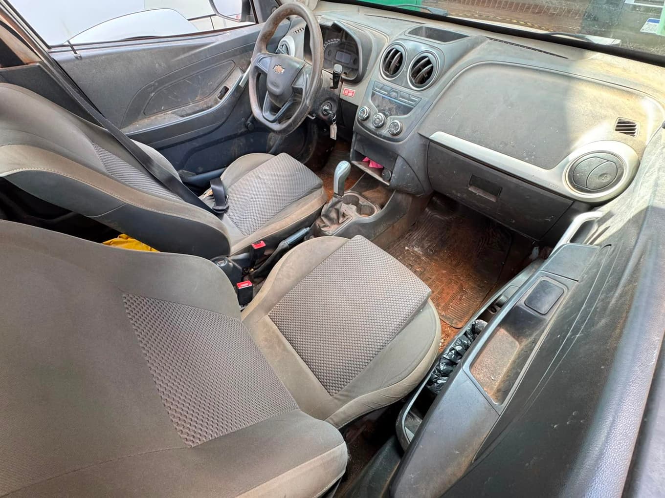 Chevrolet Montana Ls - 2014 — foto 13