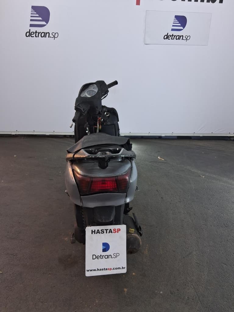 Honda Lead 110 2010 — foto 4