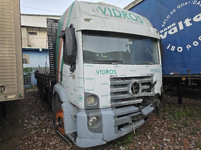 Volkswagen 24.250 CLC 6X2 2009 — foto 1