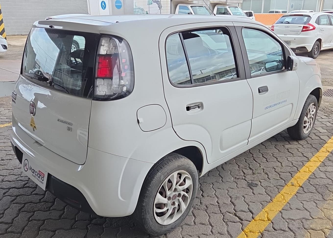 Fiat UNO Evolution 1.4 de 2015 — foto 3