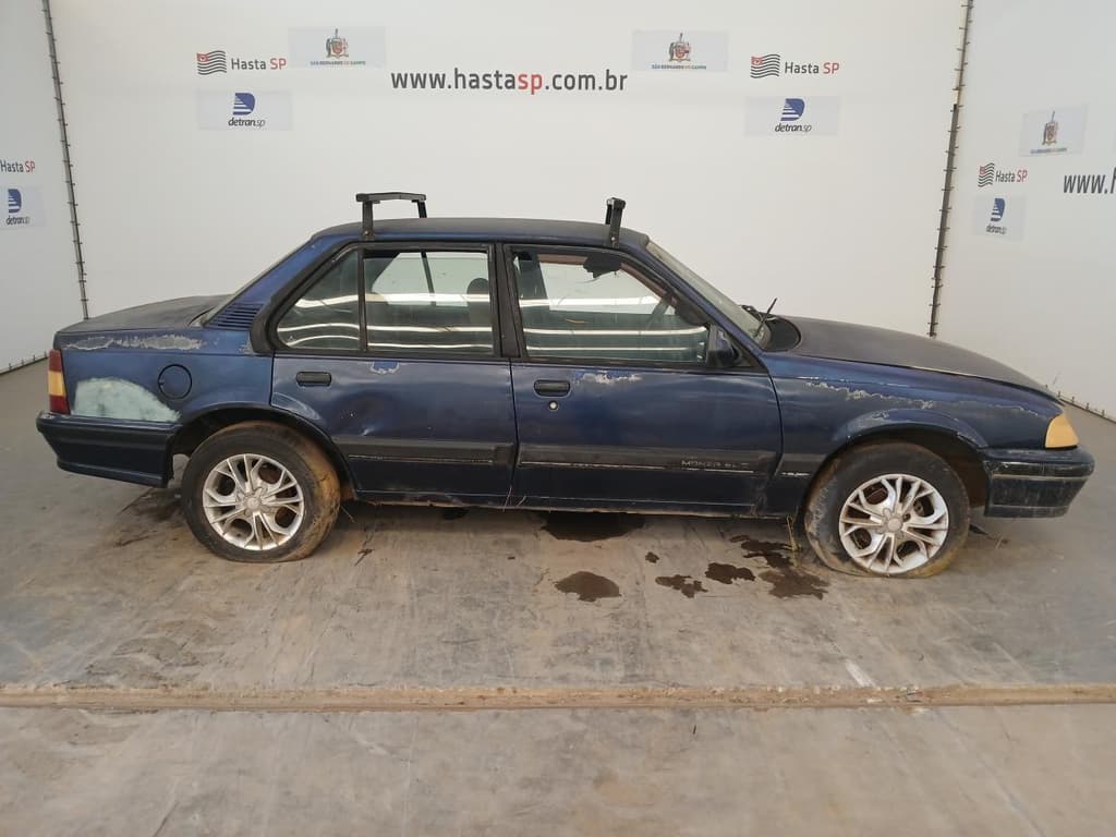 Chevrolet Monza SL 1.8 1993 — foto 1