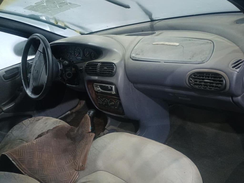 Chrysler Stratus LE 1996 — foto 5