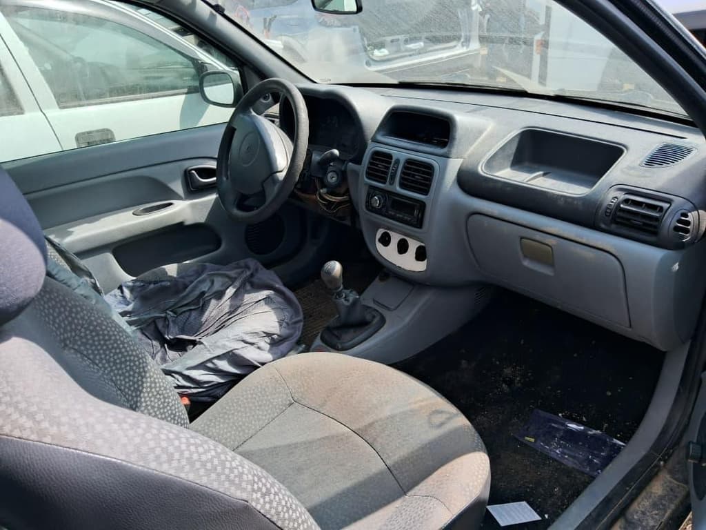 Renault I/renault Clio CAM 10h3p 2011 — foto 7