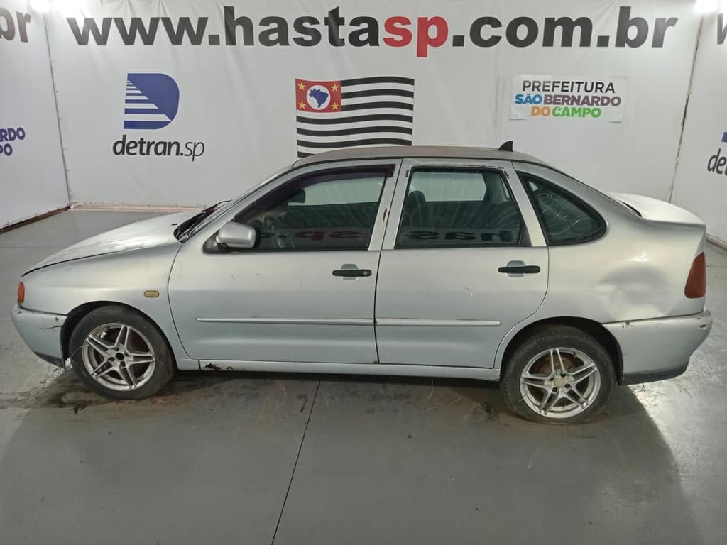 Volkswagen Polo Clas. 1.8 MI 1999 — foto 3