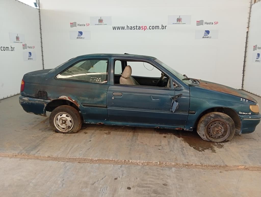 Volkswagen Logus GLI 1.8 1994, verde
