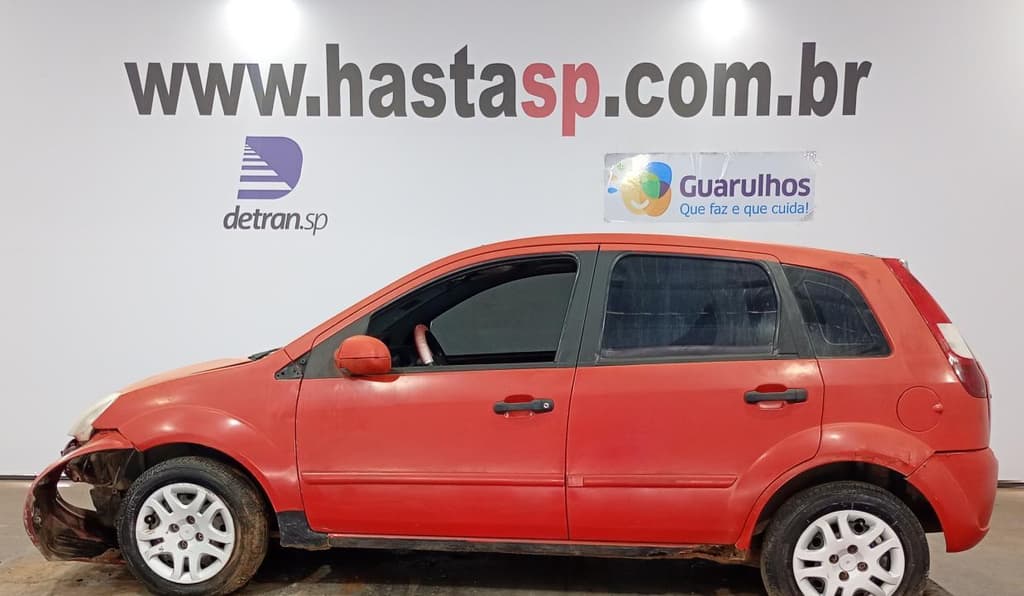 Ford Fiesta Edge 2003 — foto 2