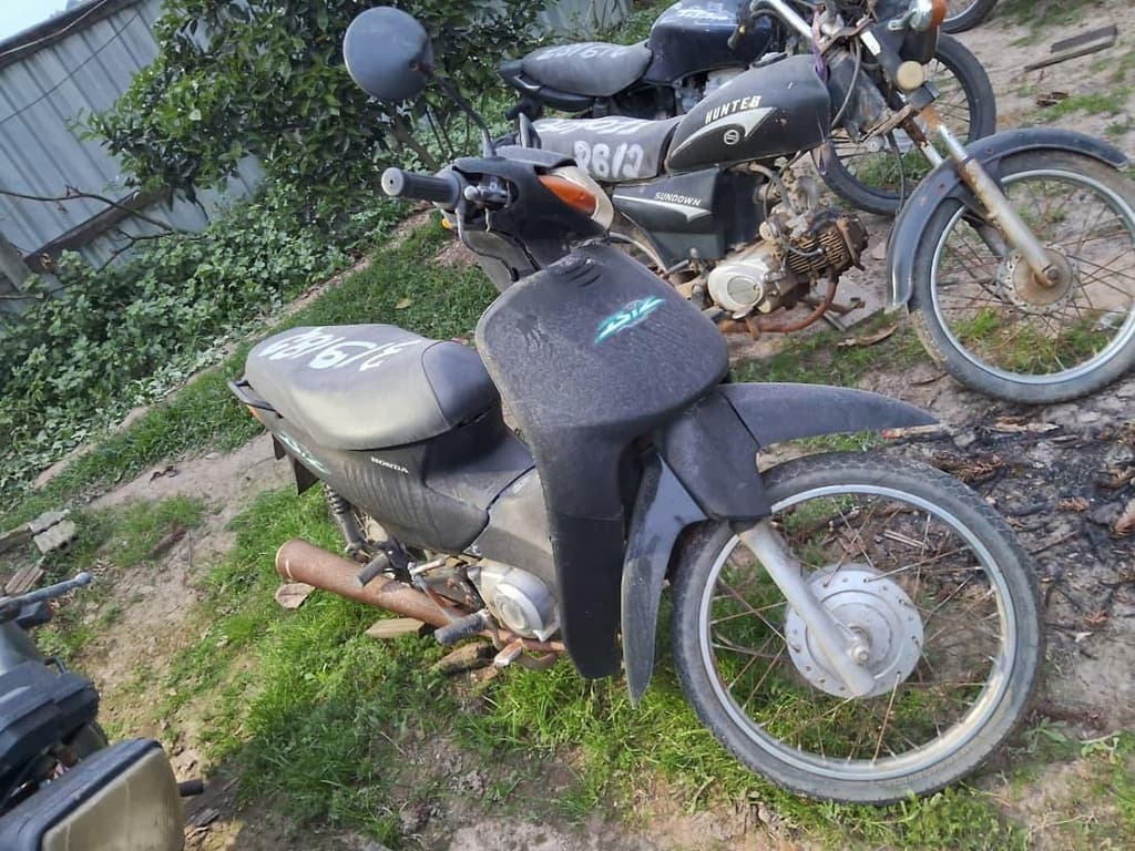 Honda Honda/c100 BIZ ES 2002 — foto 2