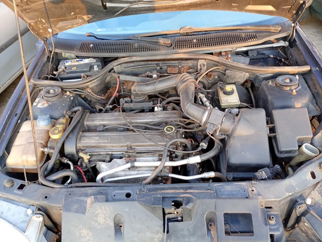 Ford Escort GLX 16vf 1998 — foto 6