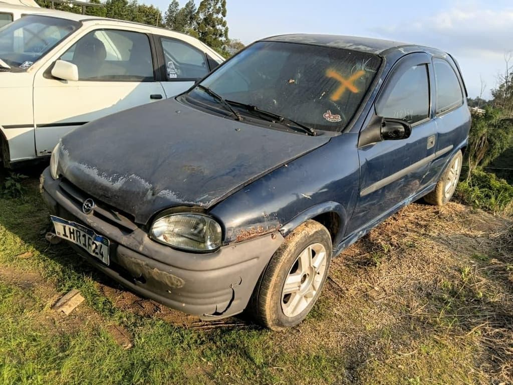 Chevrolet Gm/corsa Champ 98 1998 — foto 12