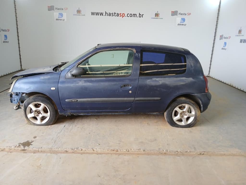 Renault Clio AUT 1.0 H 2004 — foto 1