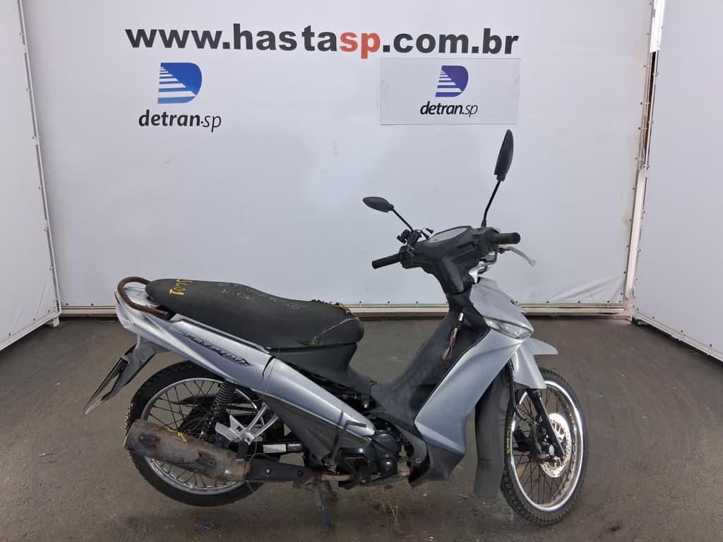 Yamaha T115 Crypton ED 2012 — foto 1