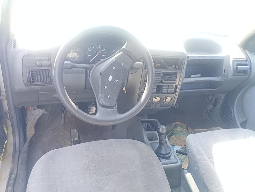Volkswagen GOL 1000i 1996 — foto 5