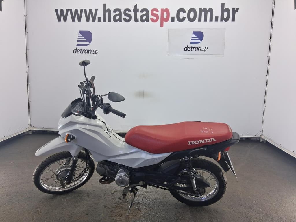 Honda POP 110i ES 2025, branca