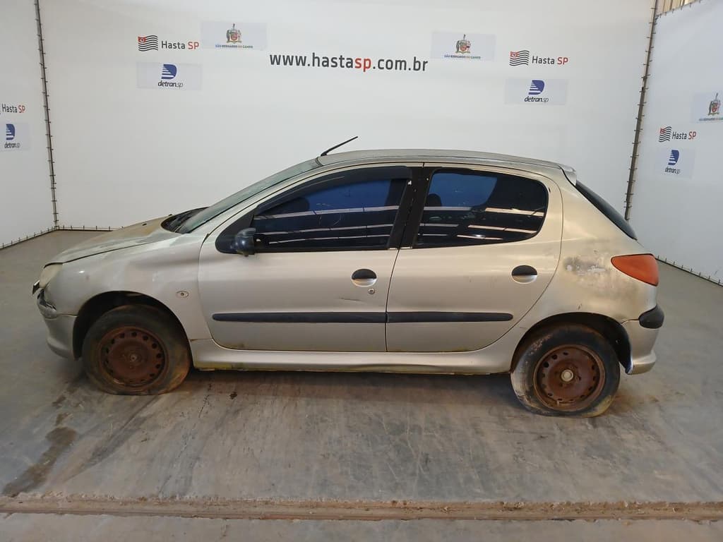 Peugeot 206 10 Sensat 2005 — foto 4