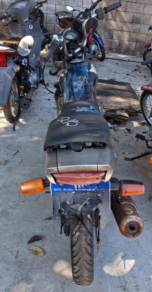 Yamaha YBR 125 2004 — foto 3