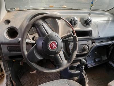 Fiat Uno 2015 — foto 13
