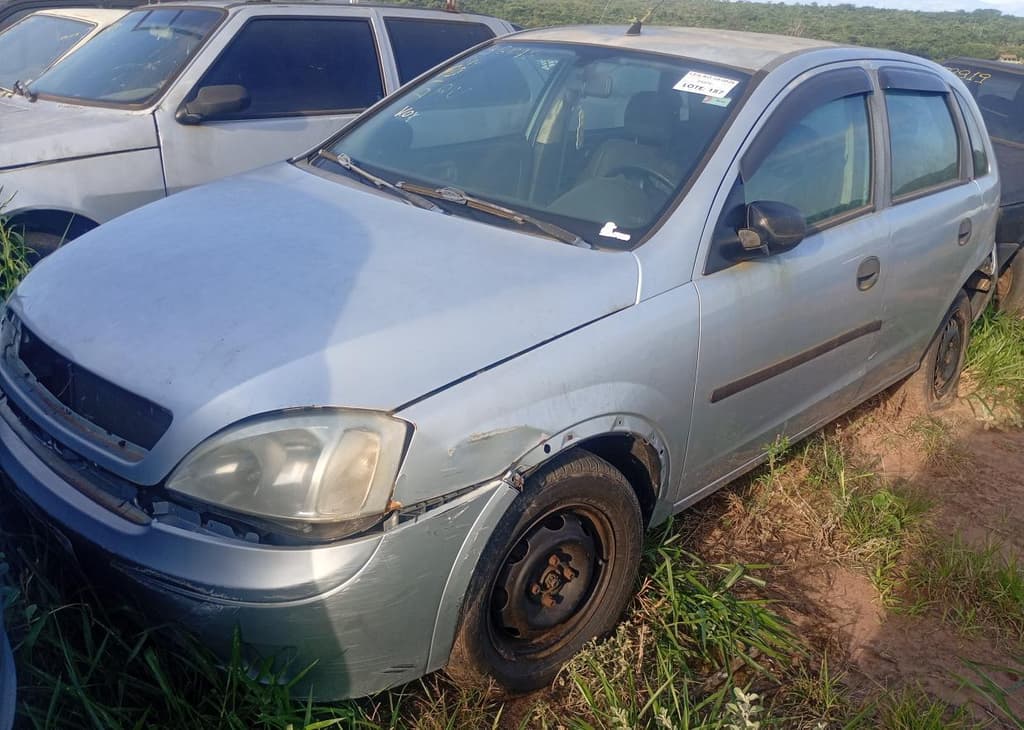 Chevrolet Corsa Hatch JOY 2007, prata