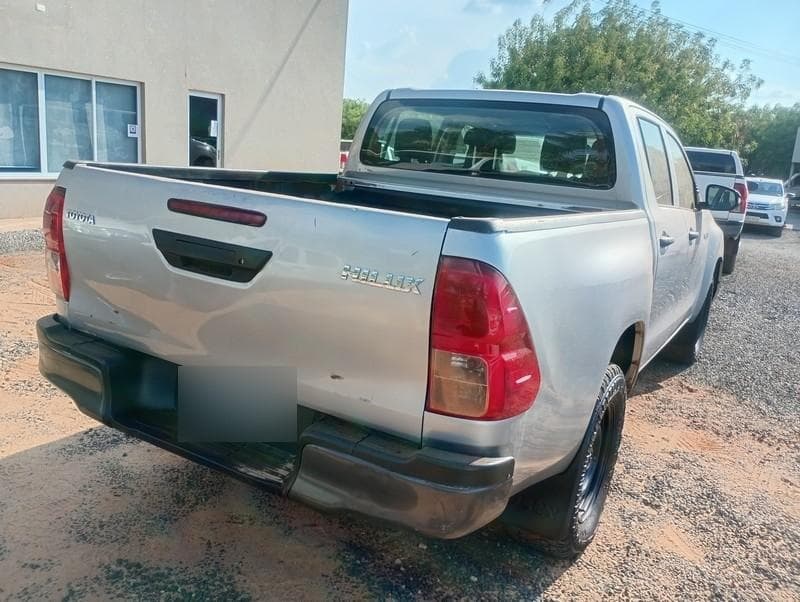 Toyota Hilux 2021 — foto 4