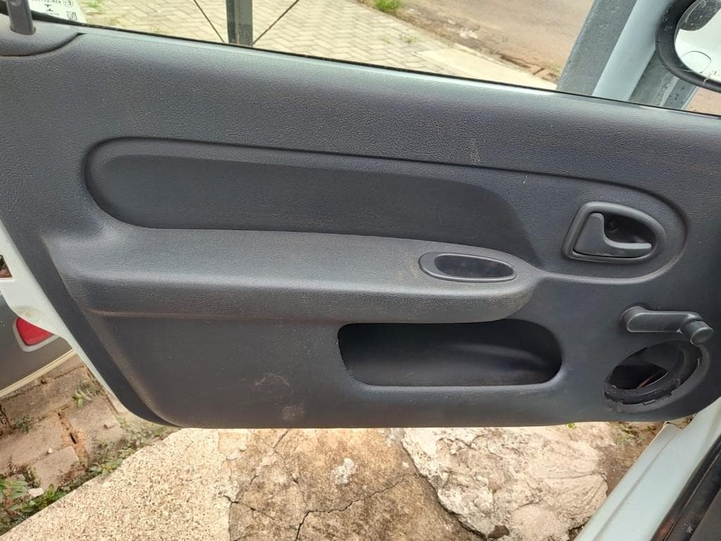 Renault Clio 2015 — foto 4