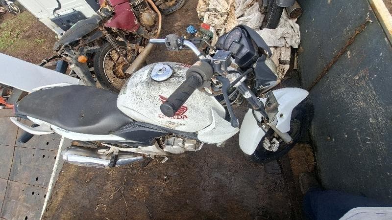 Honda CB 300r 2014 — foto 5