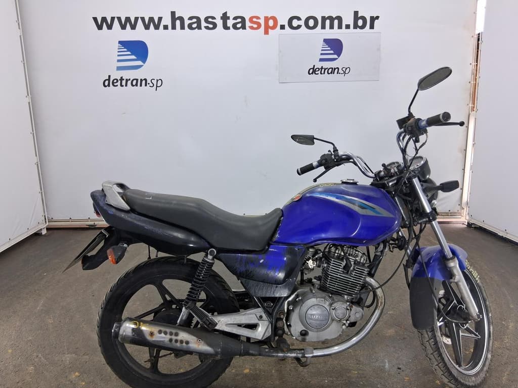 Suzuki En125 YES 2011, azul