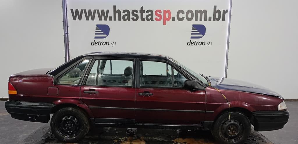 Ford Versalles 2.0 I GL 1995 — foto 1
