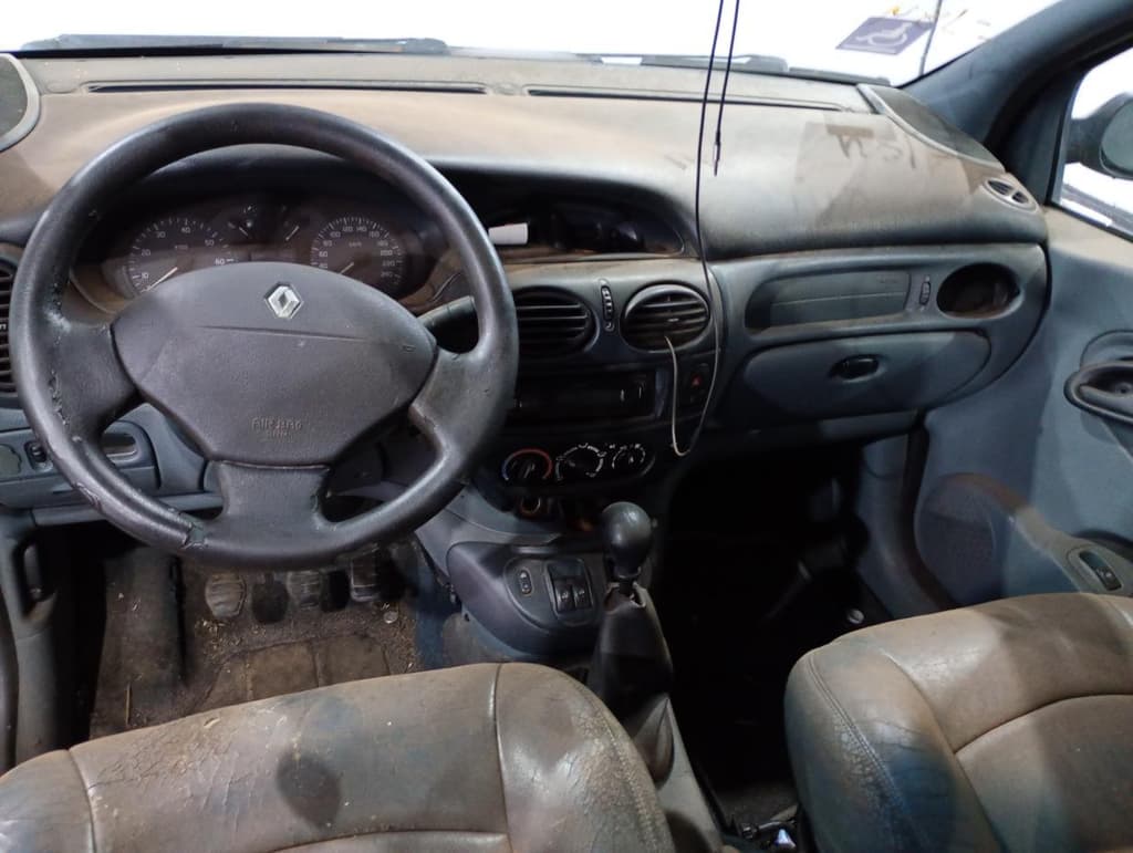 Renault Scenic RXE 2.0 2001 — foto 5