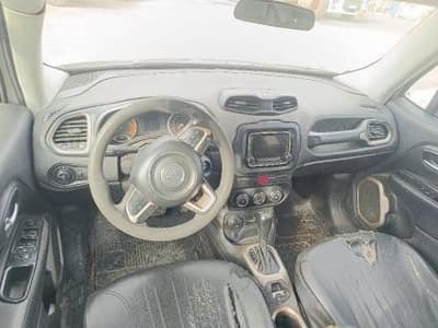 Jeep Renagade 2017 — foto 3