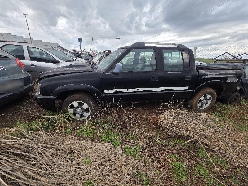 Chevrolet S10 Executive D 4X4 2010 — foto 1