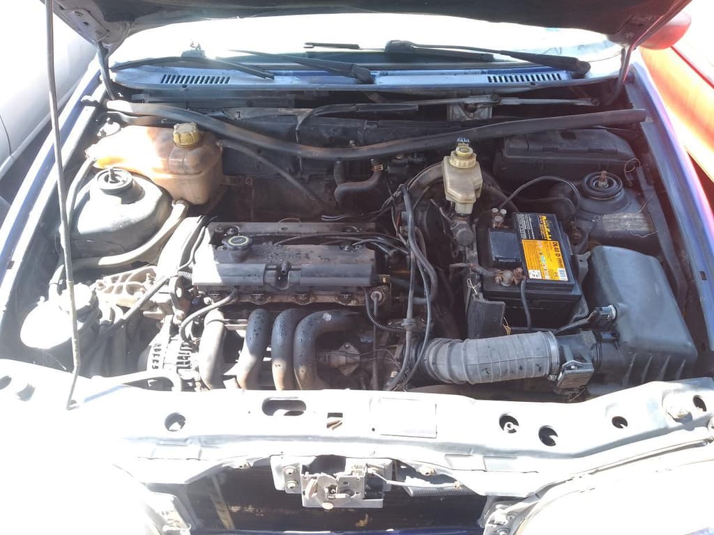 Ford Fiesta CLX 16V 1996 — foto 6