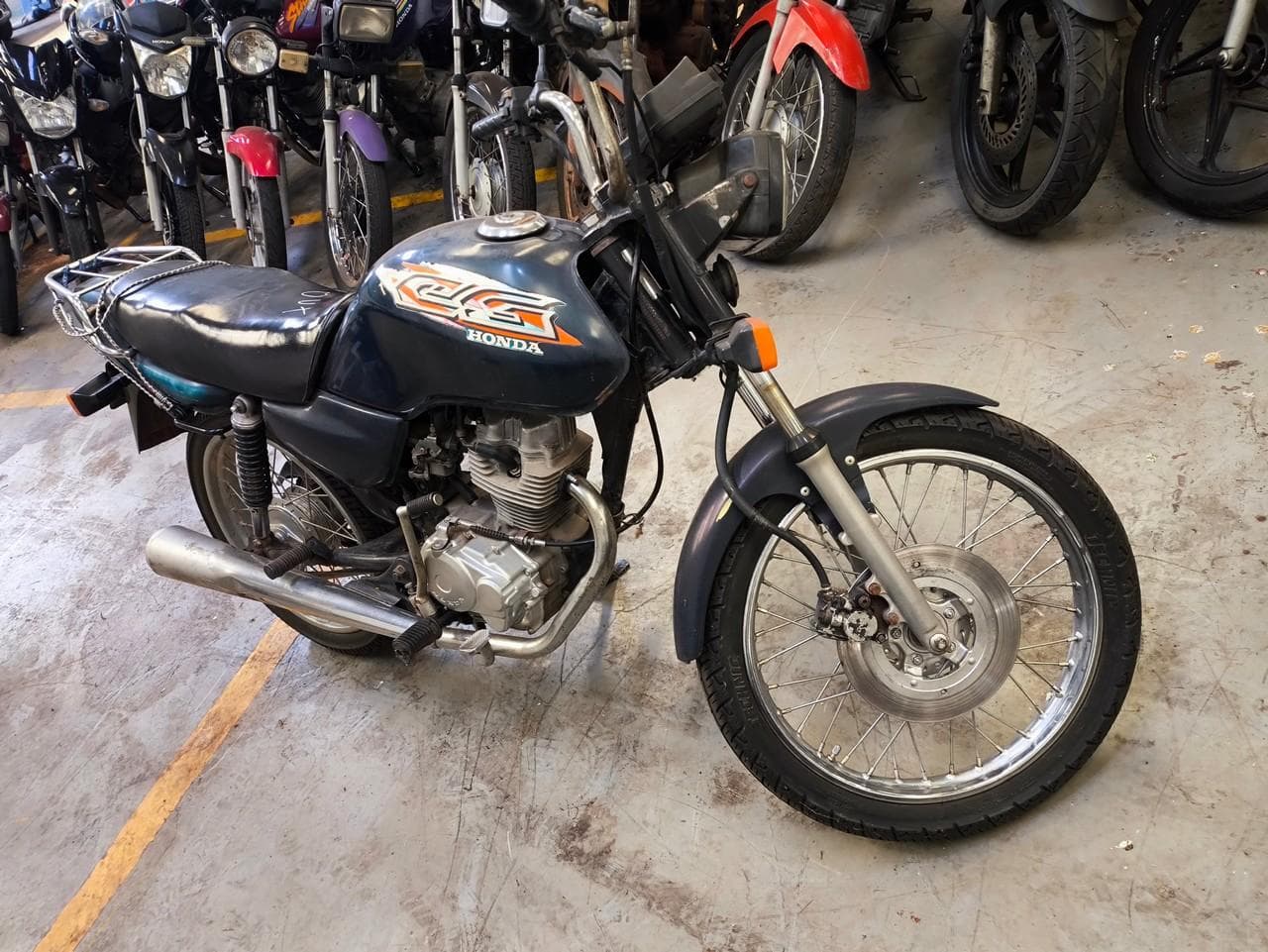 Honda CG 125 Titan, 1998 — foto 1