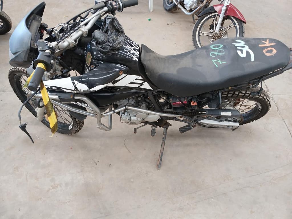 Honda XRE 300 2010 — foto 2