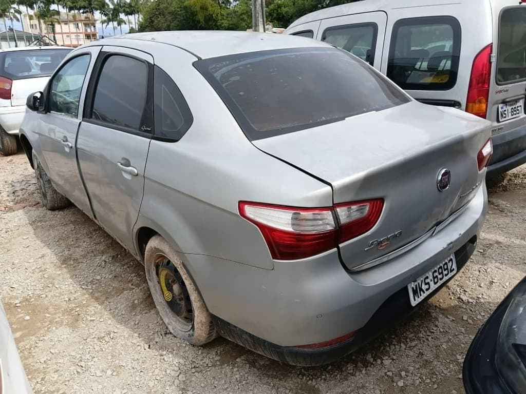 Fiat Fiat/siena Essence 1.6 2013 — foto 16