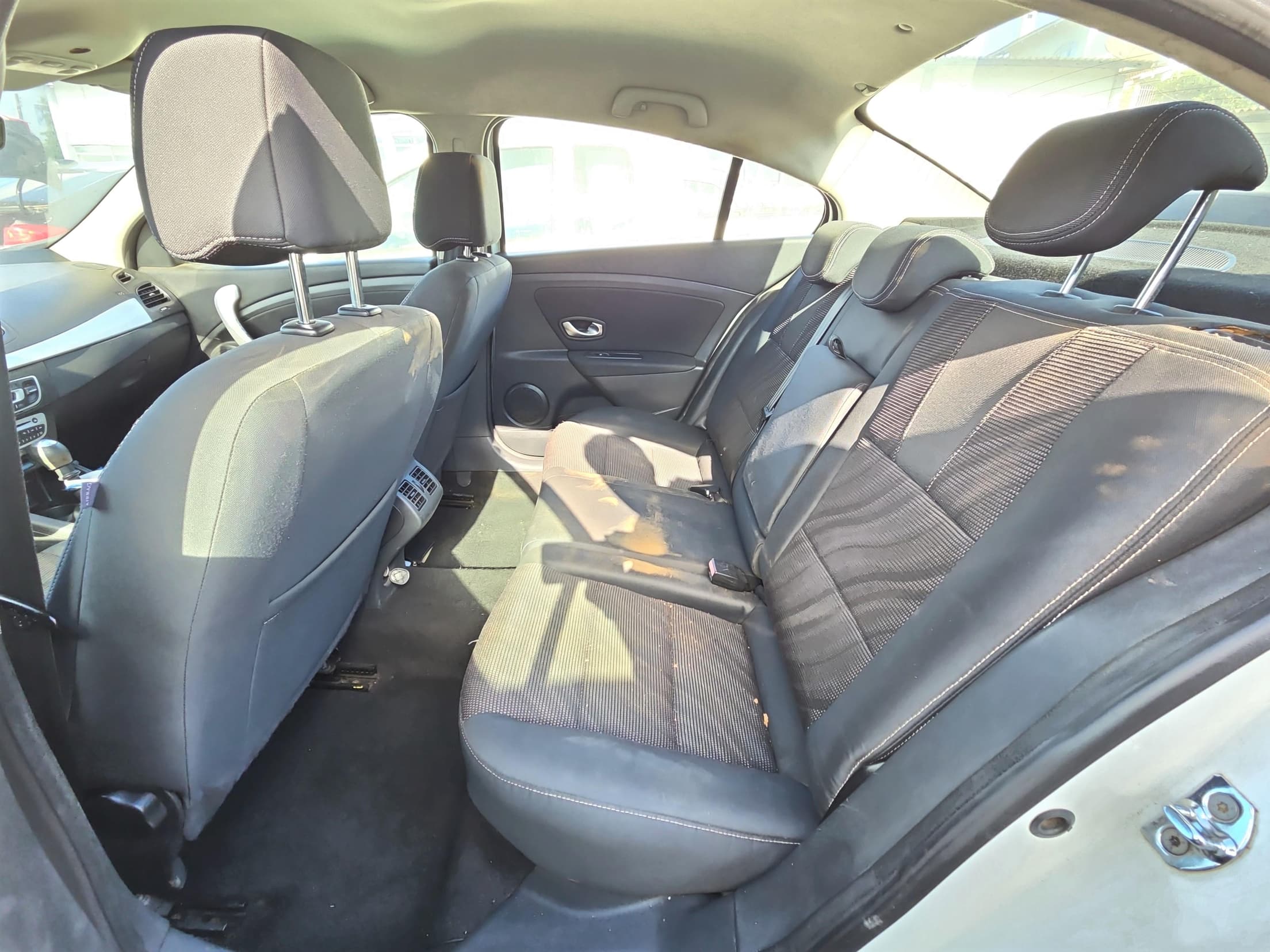 Renault Fluence Dyn20m 2012 — foto 11