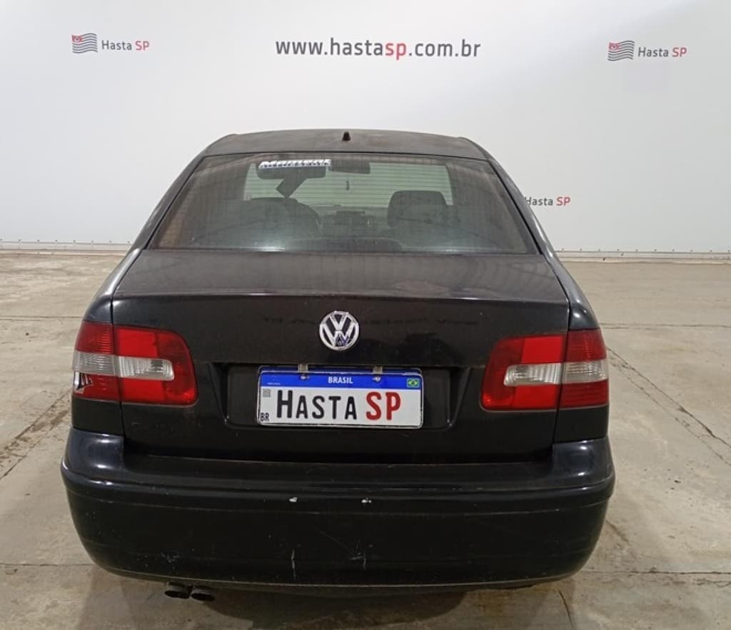 Volkswagen Polo Sedan 1.6 2005 — foto 1