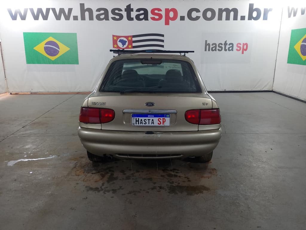 Ford Escort GL 16V H 2000 — foto 4