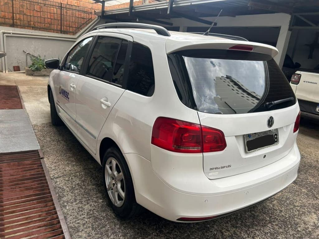 Volkswagen Spacefox Sportgii 2013 — foto 7