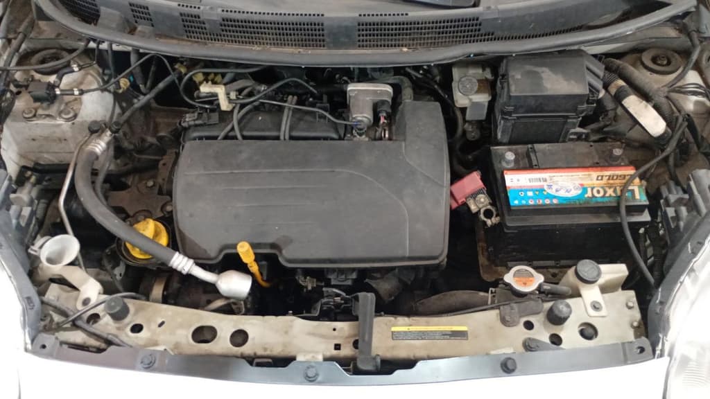 Nissan Nissan March 10S Flex 2014 — foto 4