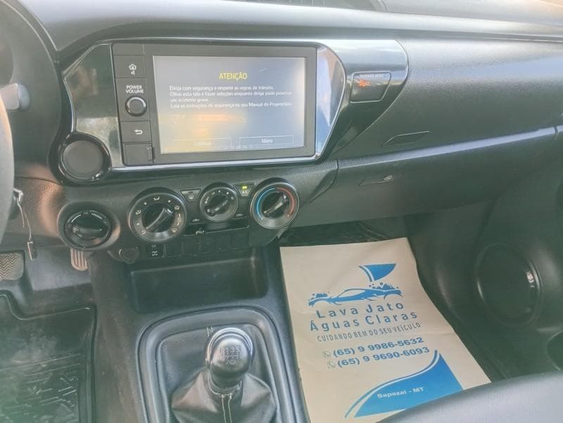 Toyota Hilux 2021 — foto 15