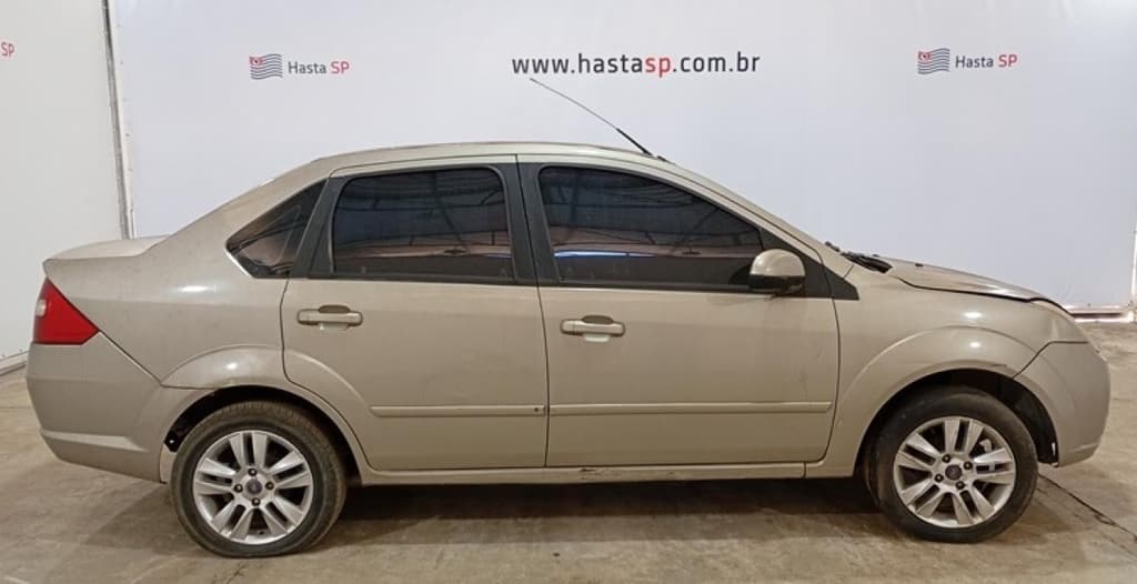 Ford Fiesta Sedan Flex 2008 — foto 1