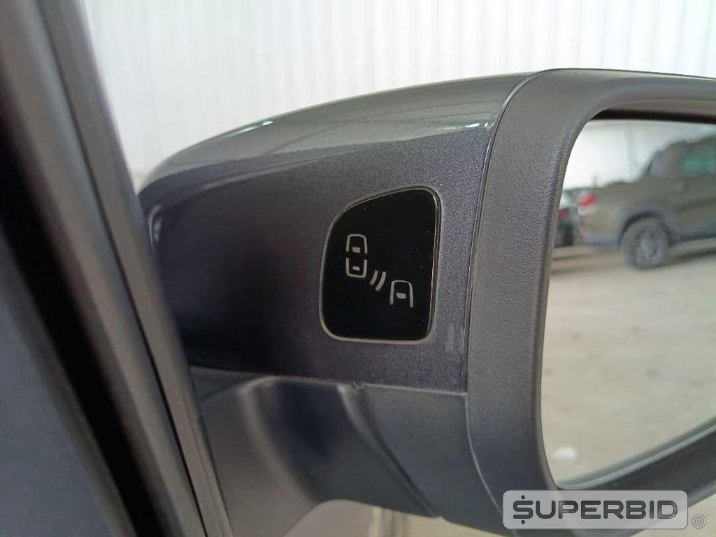 Chevrolet Onix Plus 10tat Pr2, 2025